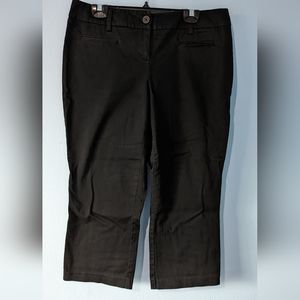 ⭐ -  New York & Co Crop Pants